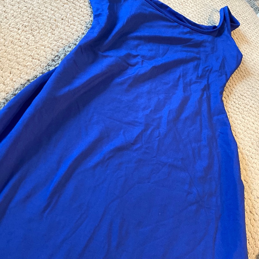 Blue fitted dress